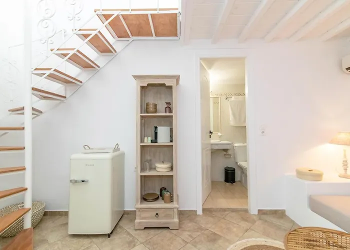 Chora 5 - By Tinoshost Guest house 3*