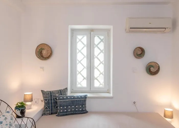 Chora 5 - By Tinoshost Tinos