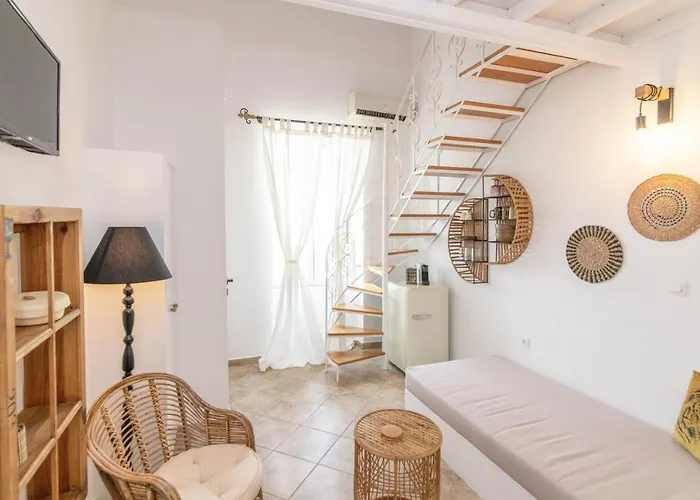 Guest house Chora 5 - By Tinoshost