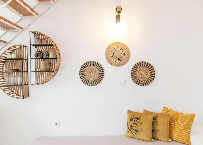 Chora 5 - By Tinoshost 3* Tinos